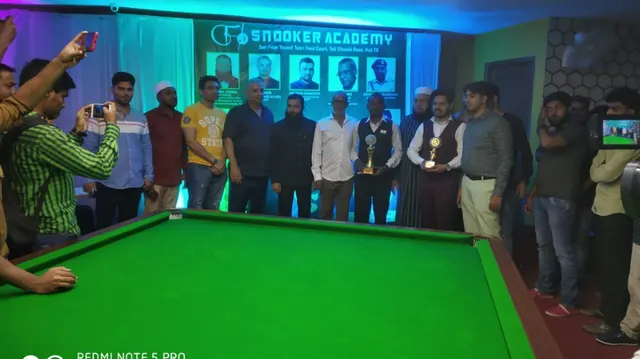 F1 Snooker Academy Tolichowki — Swimming in Toli Chowki