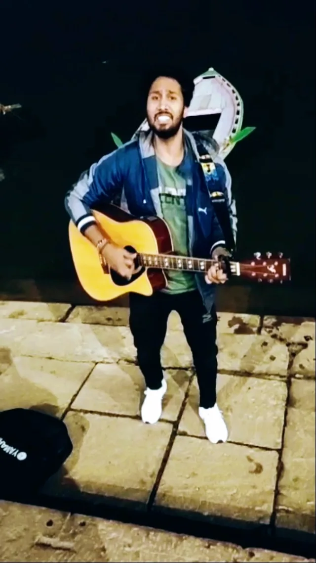 Extreme Guitar & Vocal Classes — Music in Bhelupur