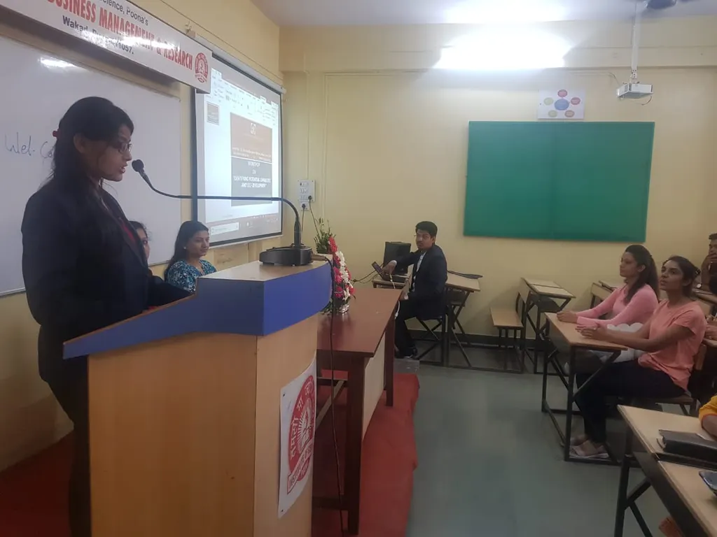 Life Transformers — Yoga in Budhwar Peth
