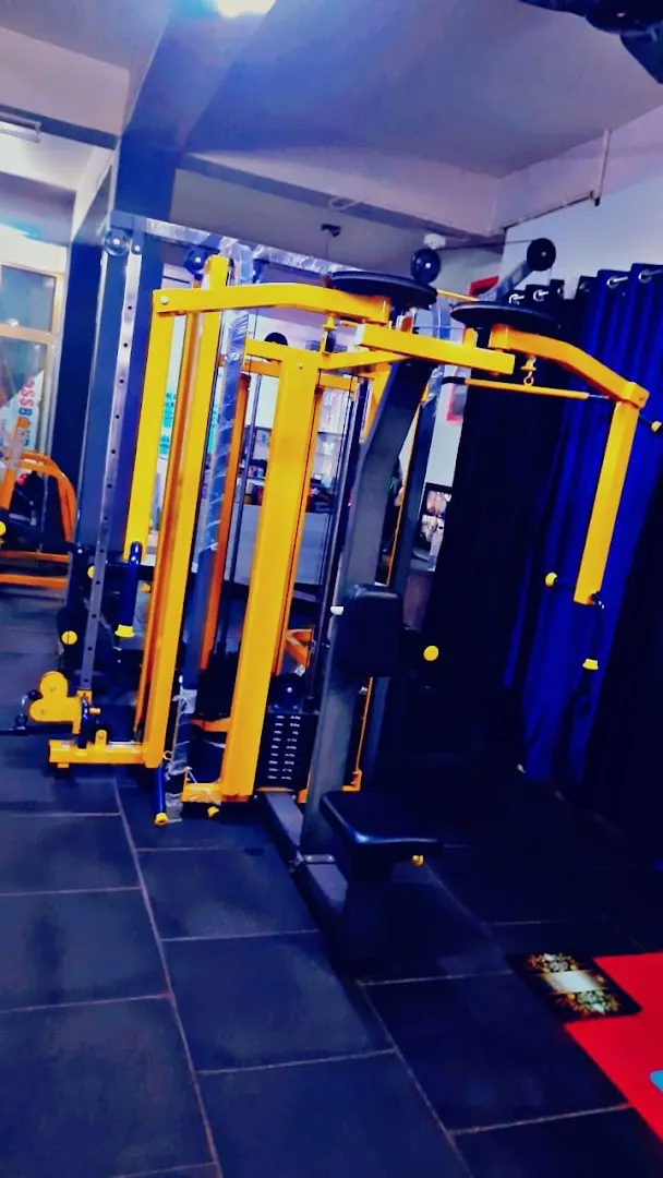 Naaz Fitness Center (Only for ladies)
