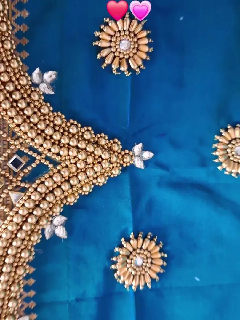 Nakshikari - Aari Work Creations — Art & Craft in Katraj