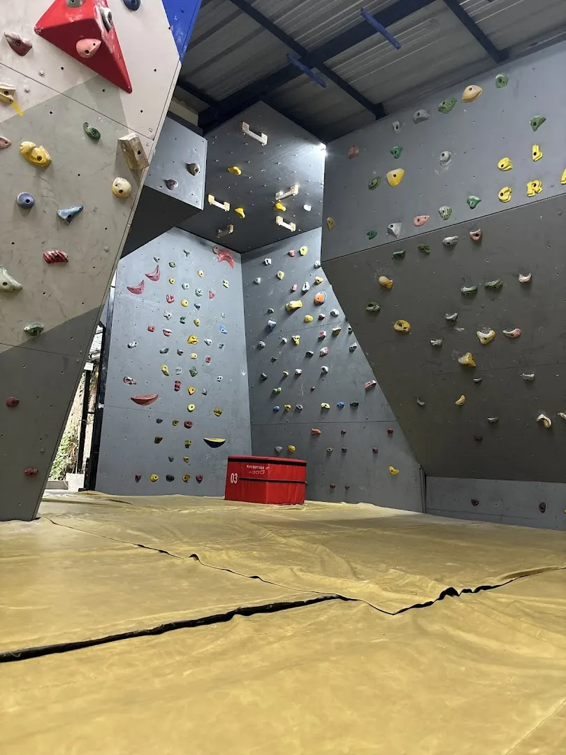 Climb Craft Bouldering Studio — Standard Gym in Deccan Gymkhana, Pune