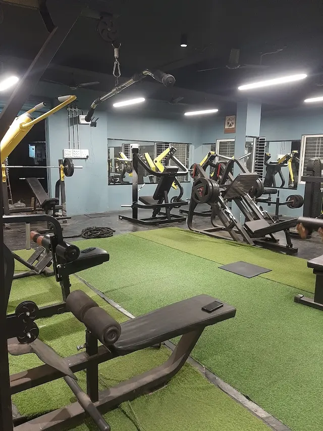 V taper Gym