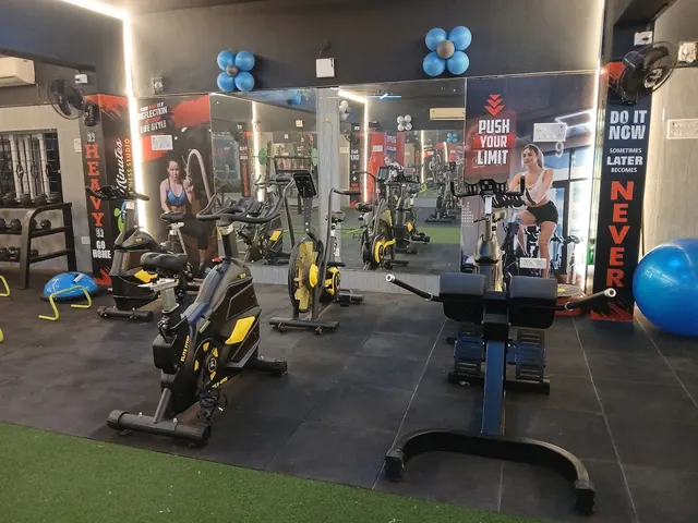 60 Minutes Fitness Studio — Yoga in Jamalia