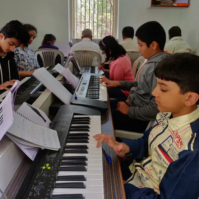 Kedar Bhagwat Music Academy — Music in Deccan Gymkhana