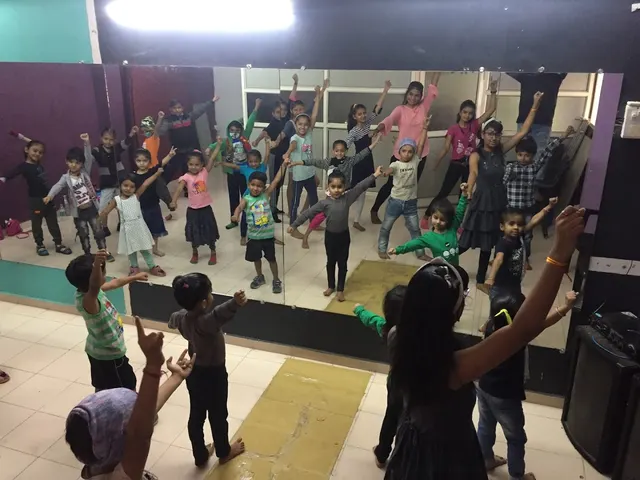 Shiv Dance Studio — Dance in GIDC Naroda