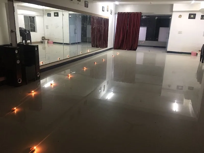 Rhythm Institute of Dance and Music — Dance in Sardarpura