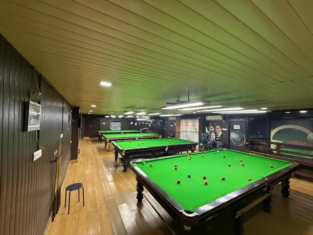 Snooker lounge Academy — Basketball in Khairtabad