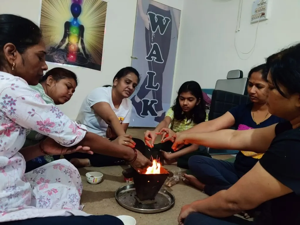Trisha Yoga — Yoga in Nigdi