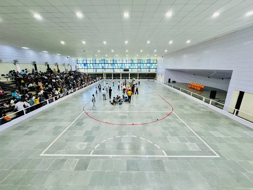 Skating Rink, Sector 10 — Skating in Sector 10