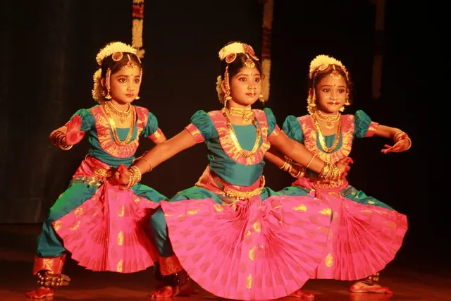 Kalalayam School of Fine Arts — Dance in Kodungaiyur