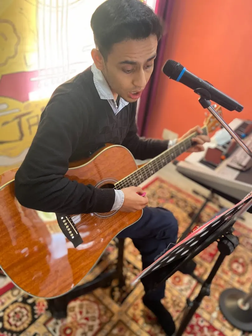 Jyaaksh Music Academy — Music in Sector 40B