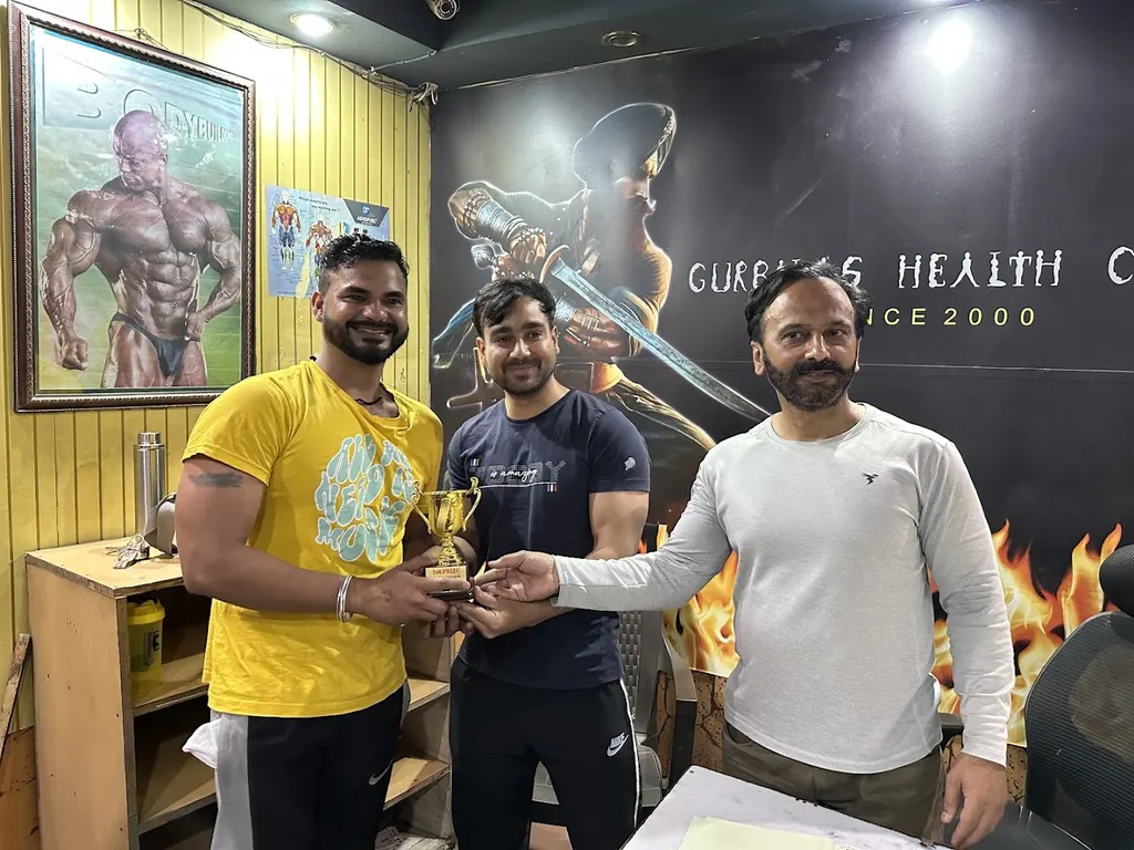 Gurbilas Health Club — Sector 52