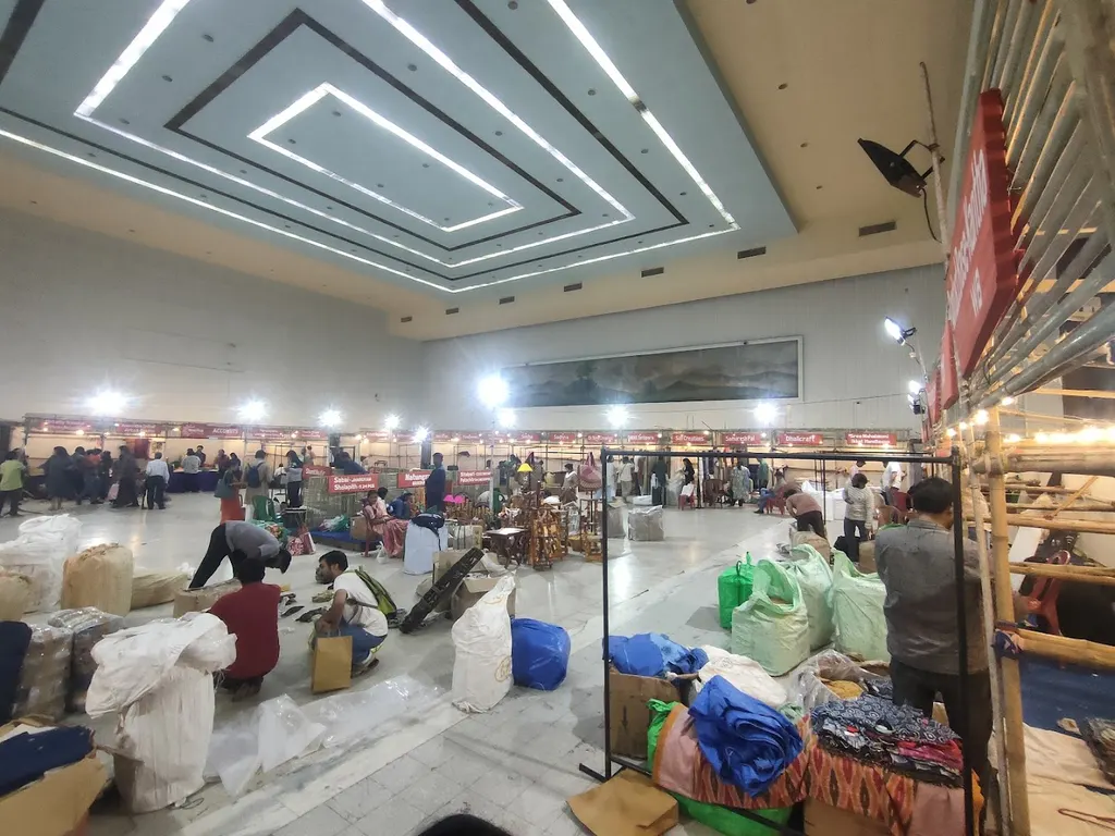 Calcutta Ice Skating Rink — Skating in Ballygunge