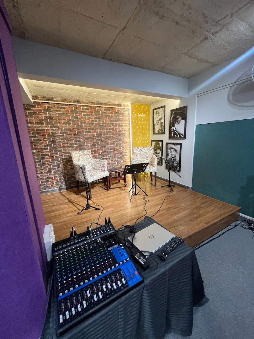 Pramila Preet Studio — Music in Parvati Paytha