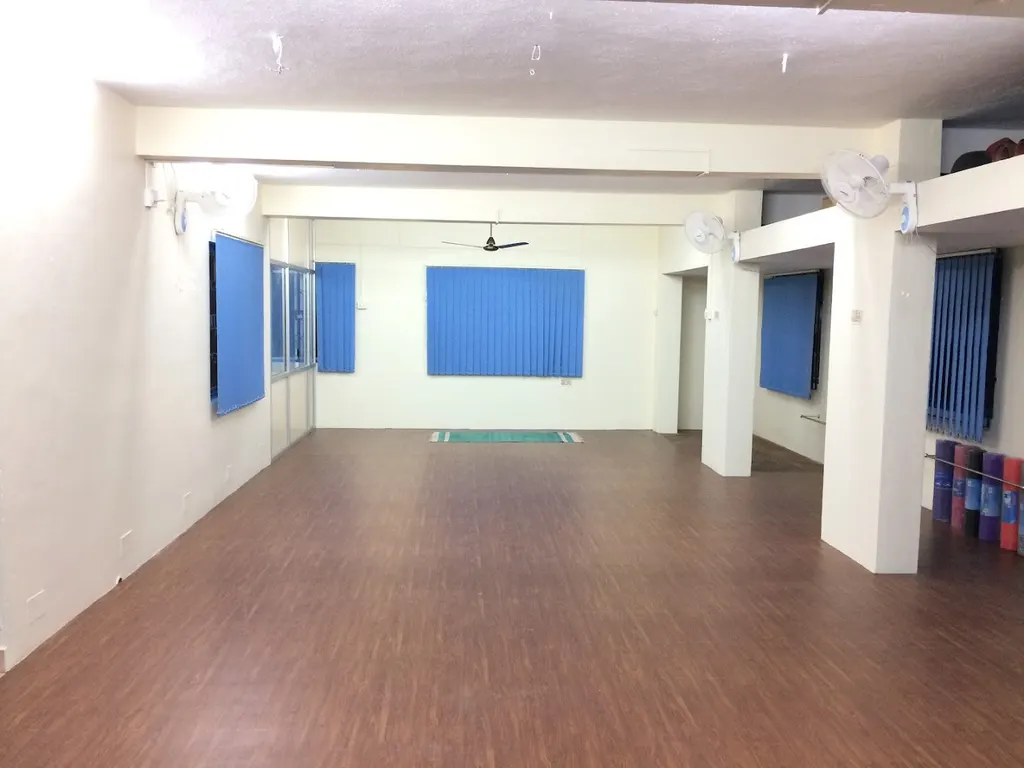 SCHOOL OF SANTHI YOGA ACADEMY — Yoga in Neelankarai