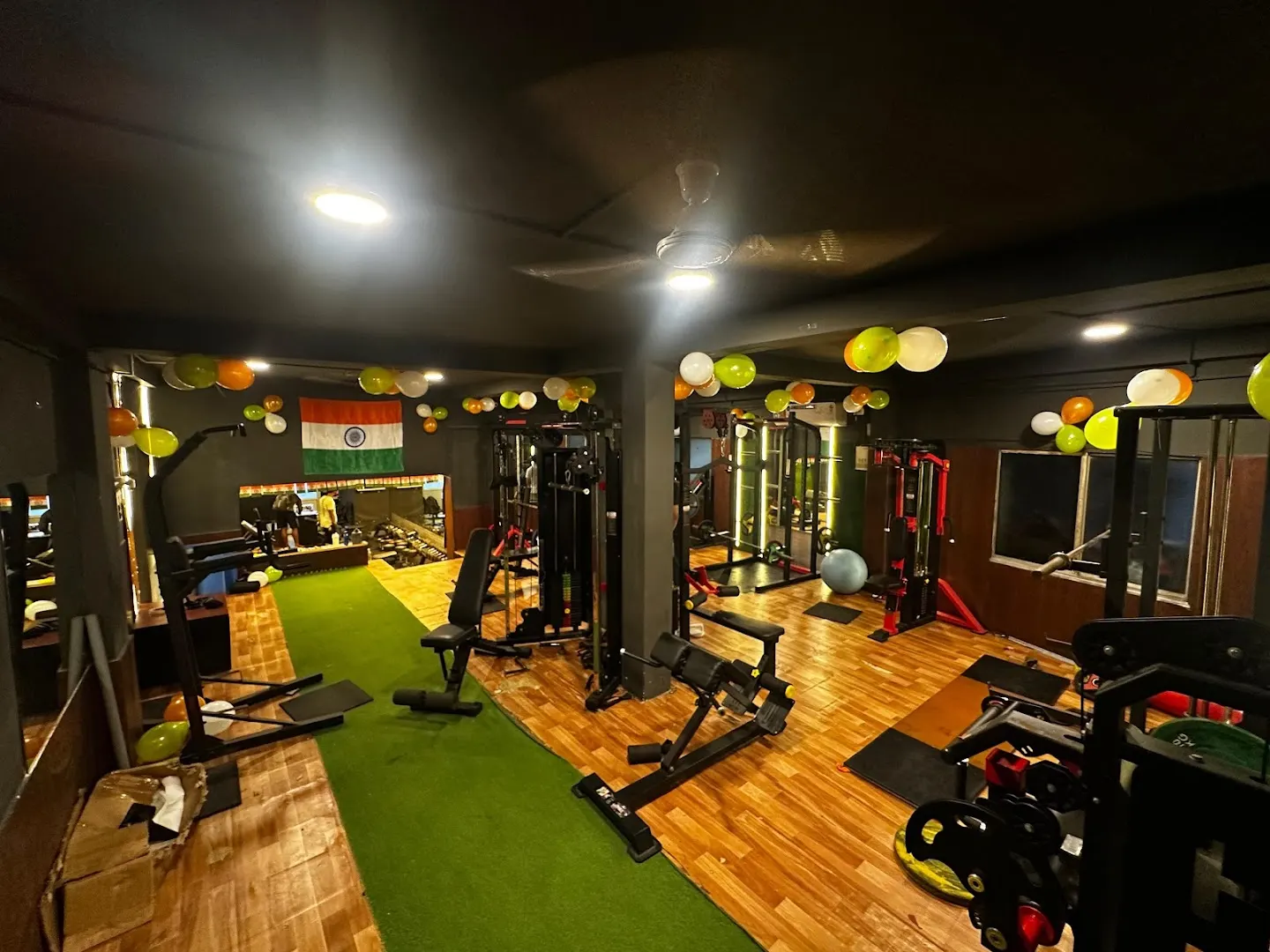 Gymholic's Studio — Strength & Powerlifting in Behala, Kolkata