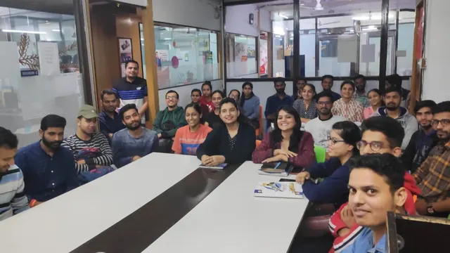 E Language Studio : School of Foreign Languages — Language in Lalkothi