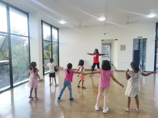 Step Up Dance Studios® — Dance in Dhanori