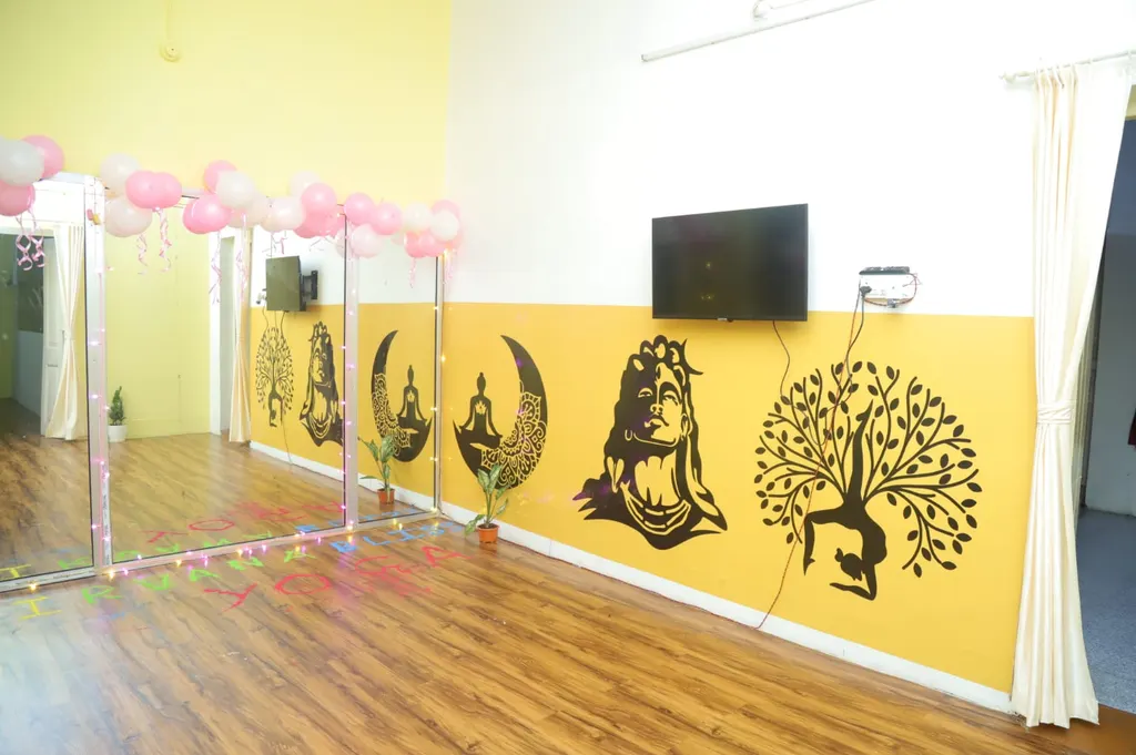 Nirvana Bliss — Yoga in Garia