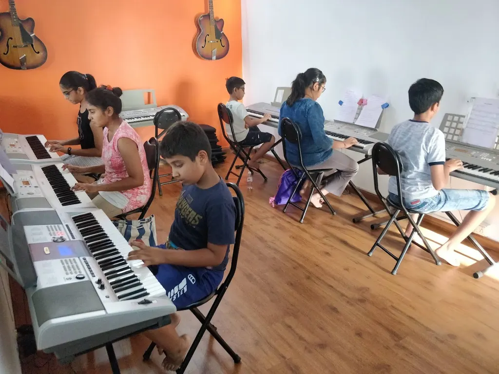 Khandekars School of Music — Music in Naranpura