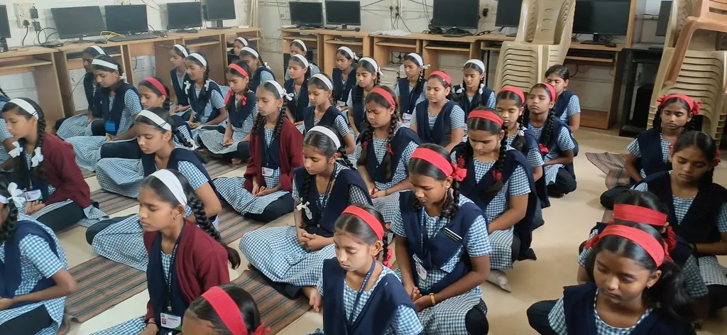 Art of focus — Yoga in Rahatani