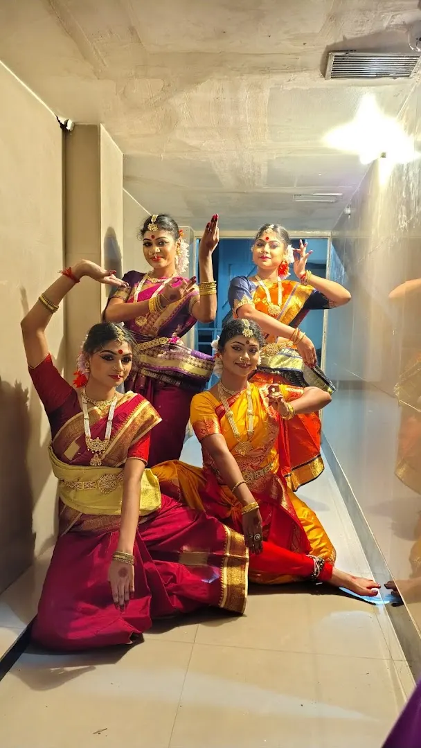 SHYAMALI DANCE ACADEMY mandirtala photo 1