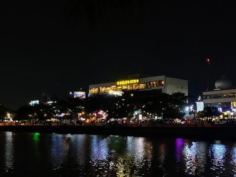 Gold's Gym (Telebandha) — Marine Drive