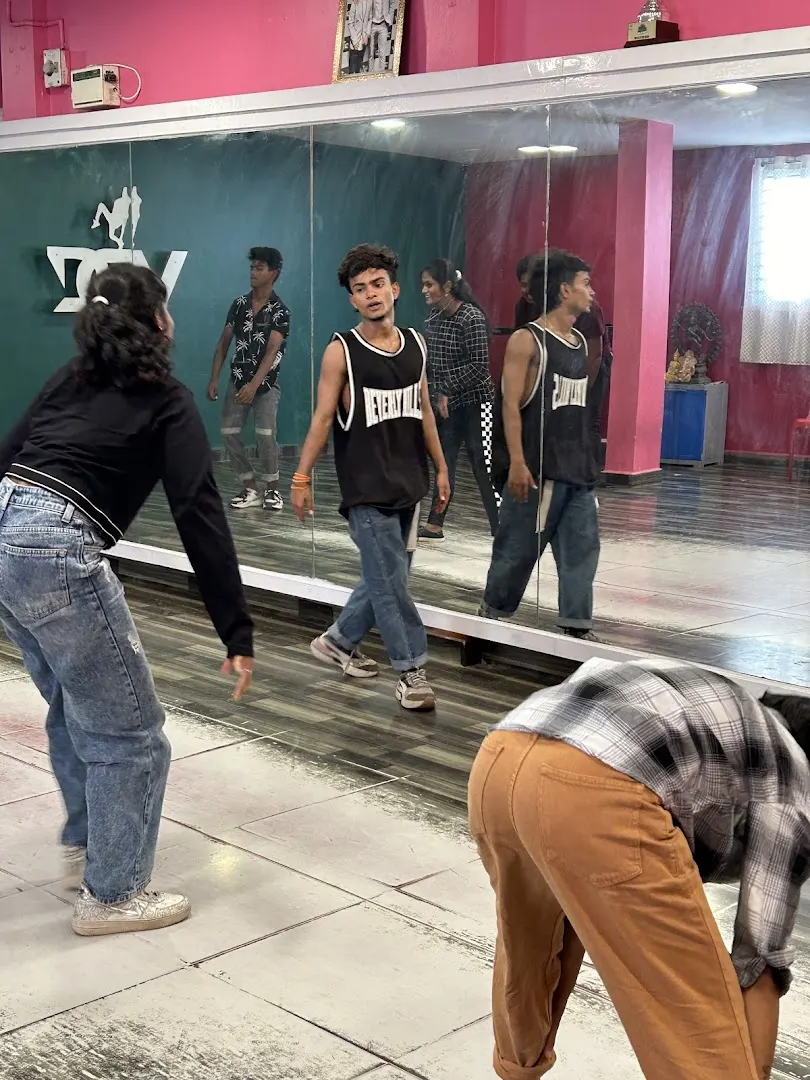 VDC Varadha's Dance Company Villivakkam Chennai — Dance in Villivakkam, Chennai