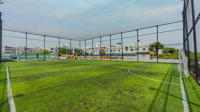 OUTLAST FOOTBALL ACADEMY karapakkam — Football in Karapakkam