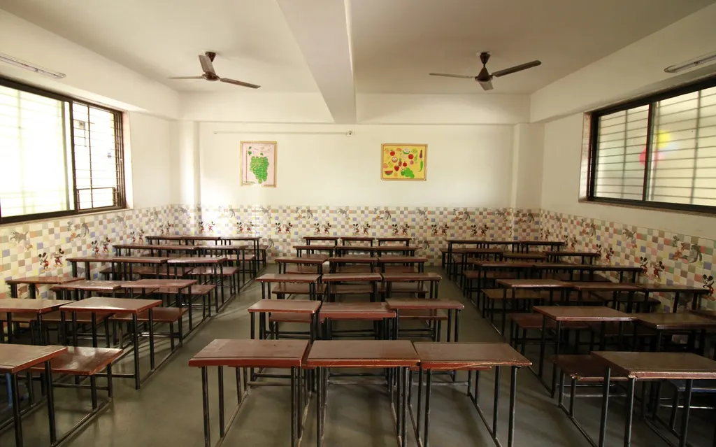 Doon School of Excellence — Basketball in New Maninagar
