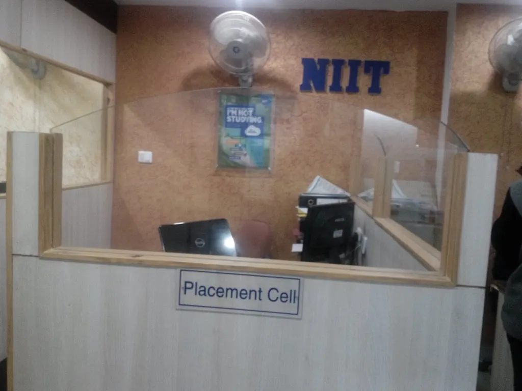 NIIT Chandigarh Centre — Coding & Robotics in Sector 32