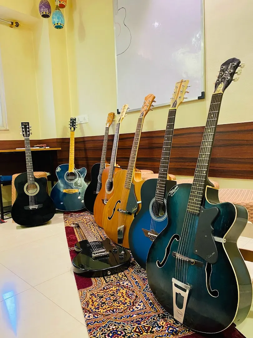 MyTunes - Guitar Learning — Music in Guruwar Peth
