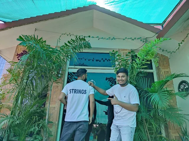 Strings Music Academy — Music in Kokar
