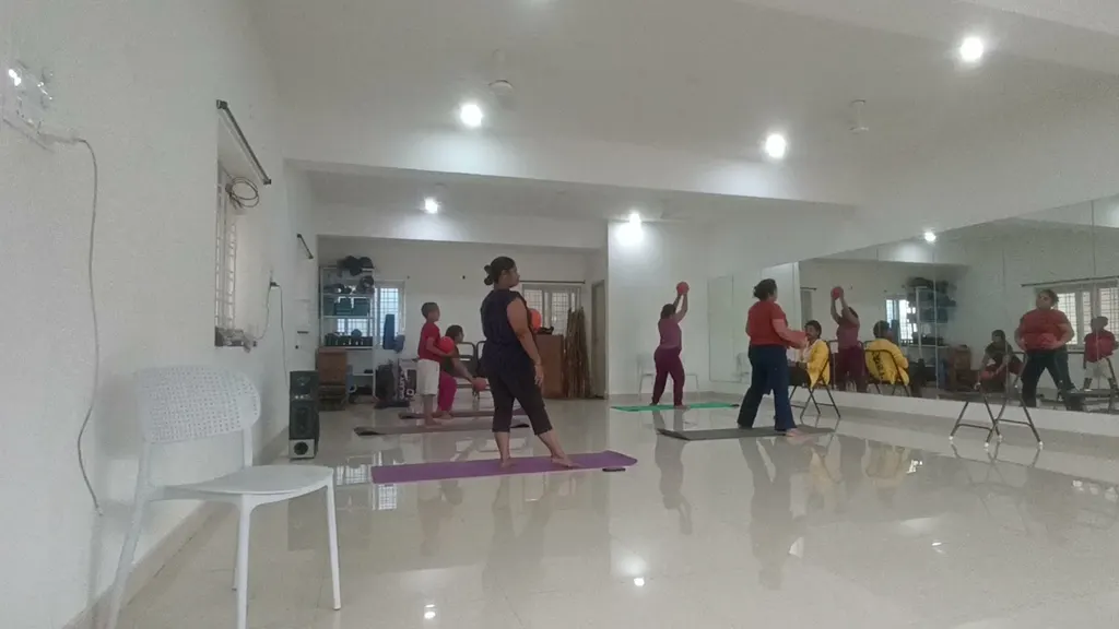 Yoga trainer at home — Yoga in Jiyaguda