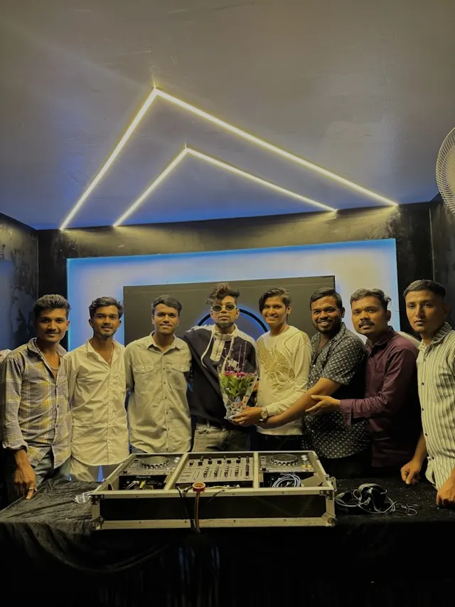 Aaffizz Music Academy — Music in Kasba Peth