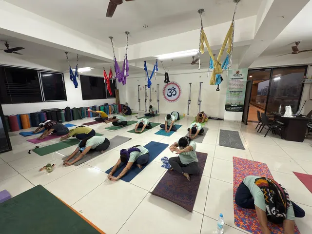 Kaivalya Yoga Center — Yoga in Nava Naroda