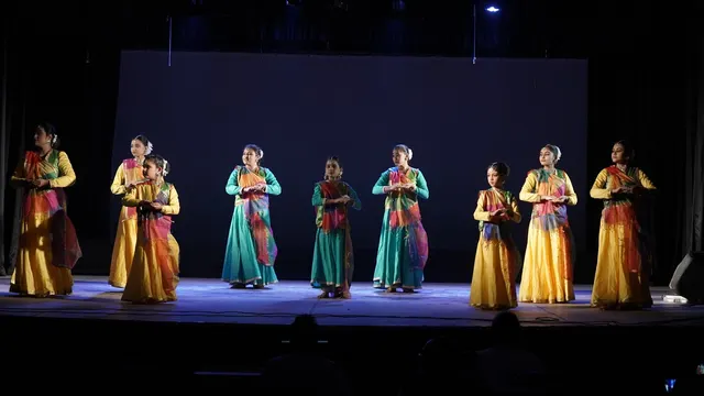 Chitra-Bina — Music in Beleghata