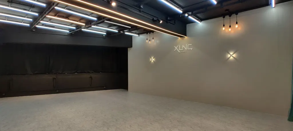 XLNC Studio — Dance in Deccan Gymkhana