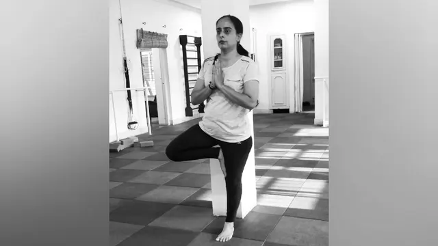 Advaith yoga — Yoga in Karkhana
