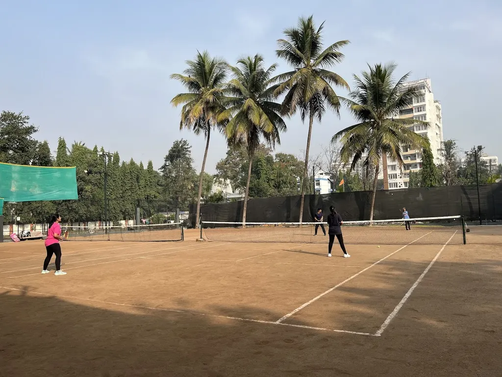 Tennis champ — Tennis in Mukund Nagar