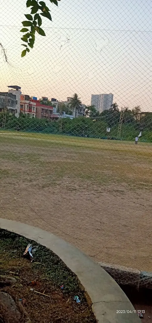 Tollygunge Agragami — Cricket in Regent Park