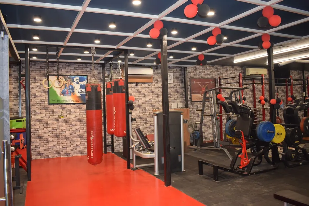 Home 4 Fitness — Sector 8
