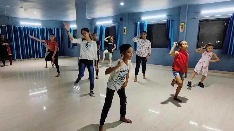 Street Kaksha- The Dance Studio — Dance in Mahaveer Nagar