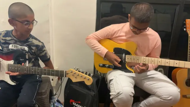 LARK MUZICA Lohegaon — Music in Lohegaon