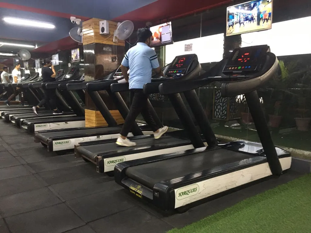 Gym Lounge Premium Nikol — Nikol