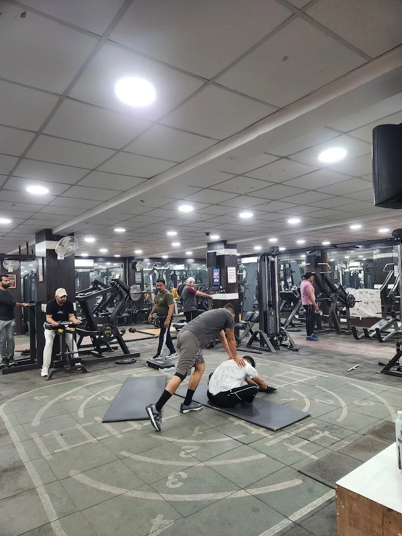 Q GYM — Standard Gym in Vinay Nagar