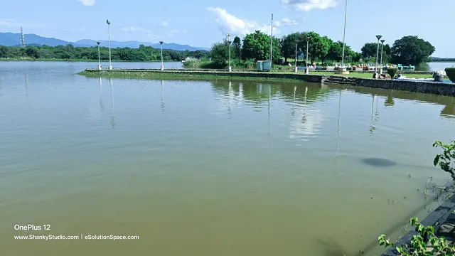 Lake Club — Squash in Sector 1