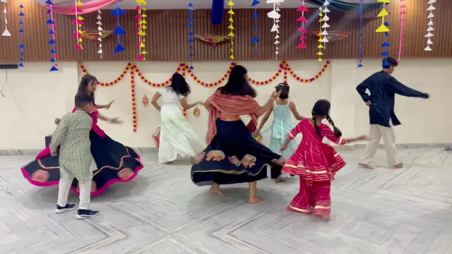 V DANCE VIBE WORLD DANCE STUDIO — Dance in Khatipura