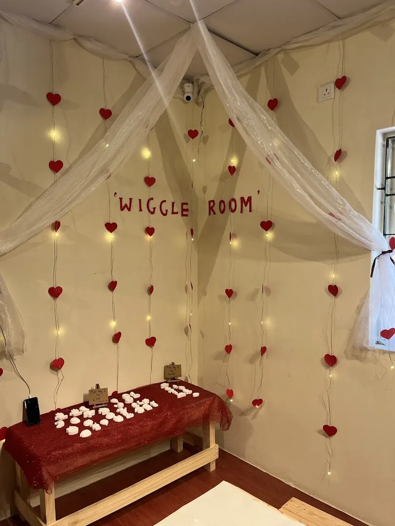 Wiggle Room Besant Nagar Art Experience Studio — Art & Craft in Besant Nagar